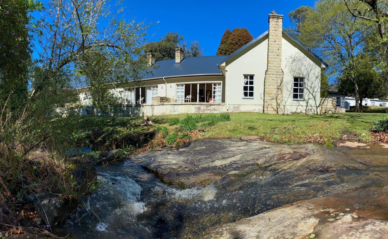 The Historic Hogsback Inn Bagian luar foto