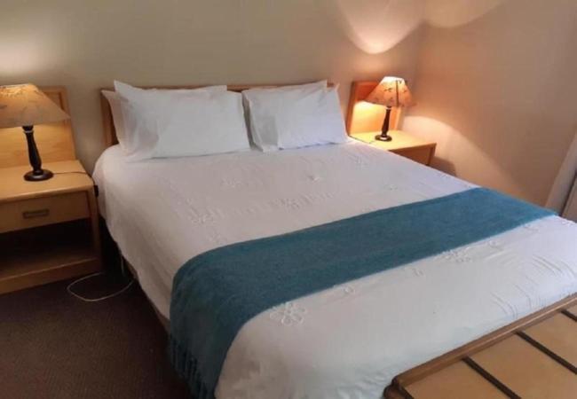 The Historic Hogsback Inn Bagian luar foto