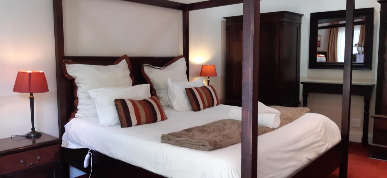 The Historic Hogsback Inn Bagian luar foto