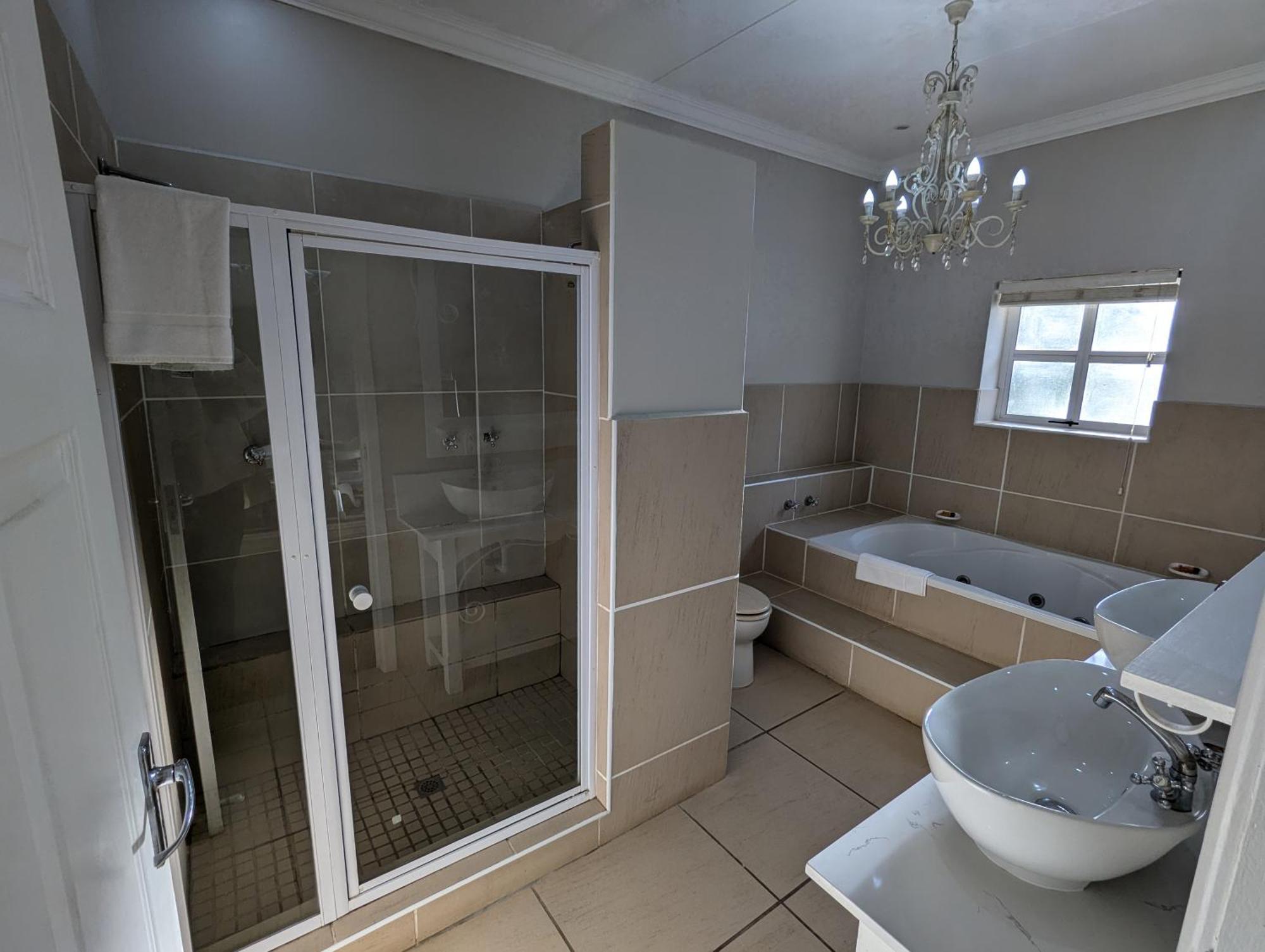 The Historic Hogsback Inn Ruang foto