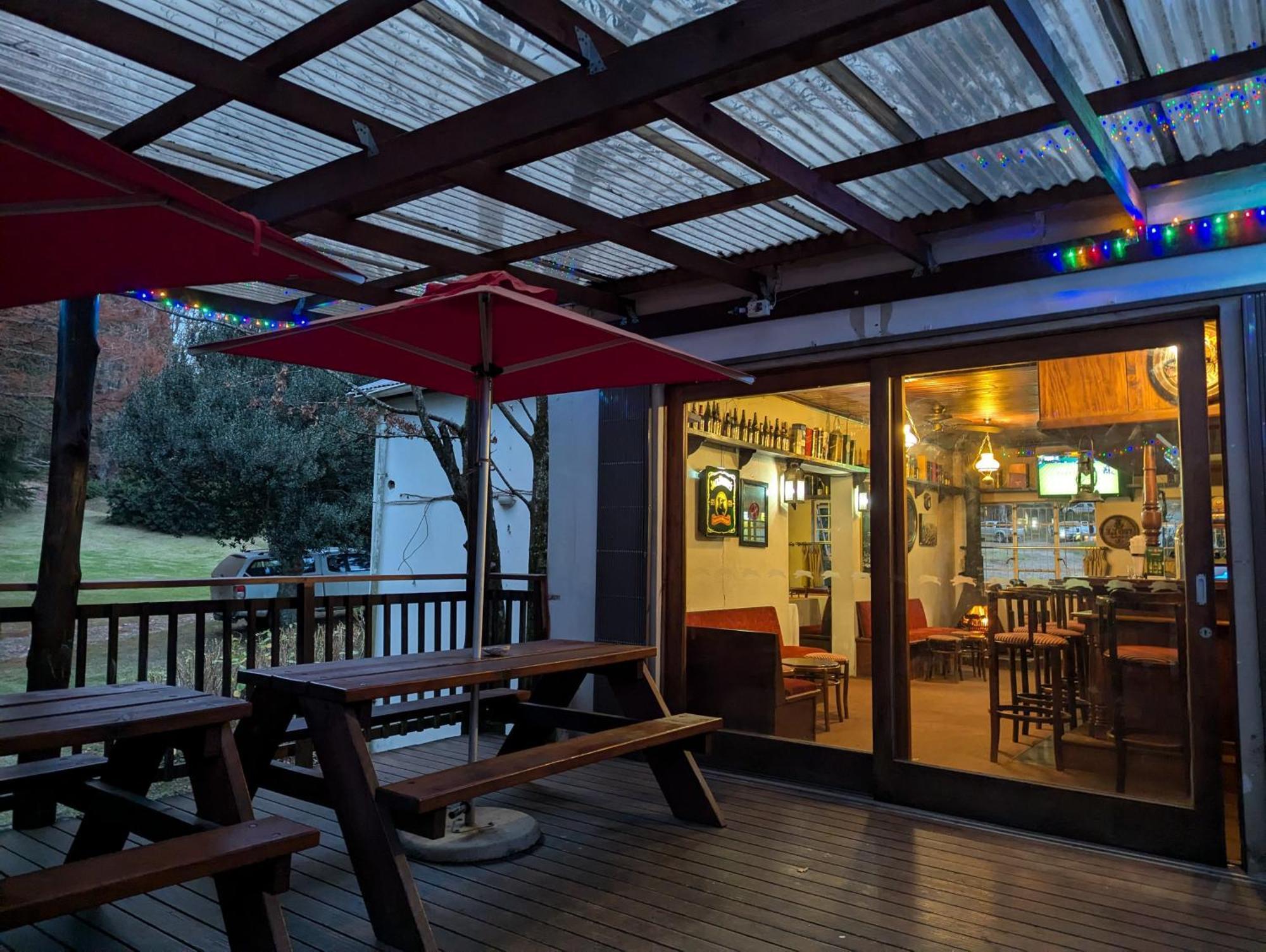 The Historic Hogsback Inn Bagian luar foto